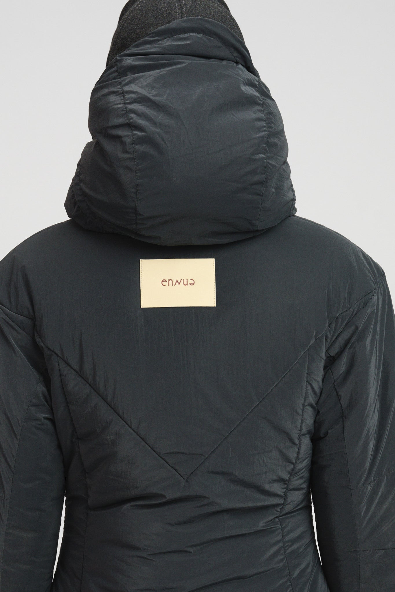 Basalt Padded Jacket Black